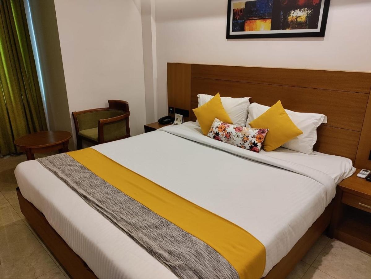 Hotel Park Residency Calicut Esterno foto
