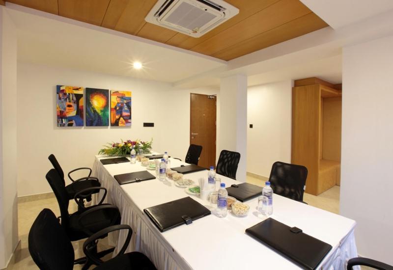 Hotel Park Residency Calicut Esterno foto